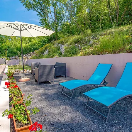 Holiday home 4 Bedroom Beautiful In *