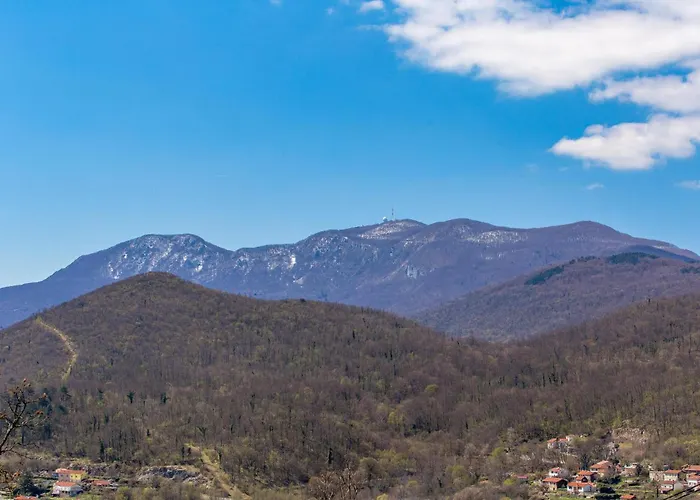 4 Bedroom Beautiful In * Veprinac