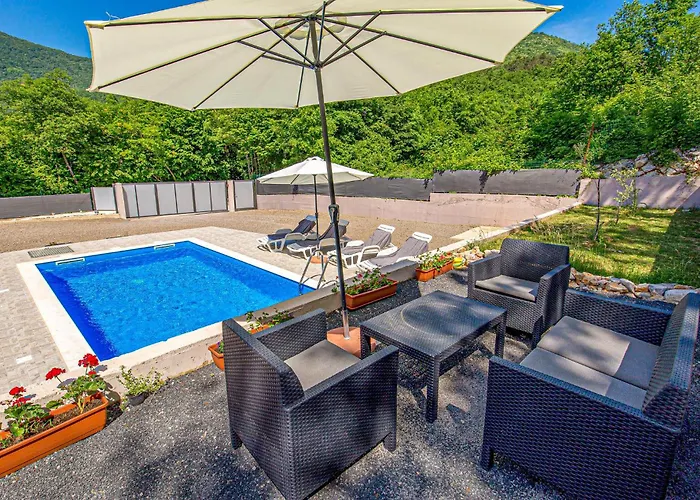 4 Bedroom Beautiful In Σπίτι διακοπών