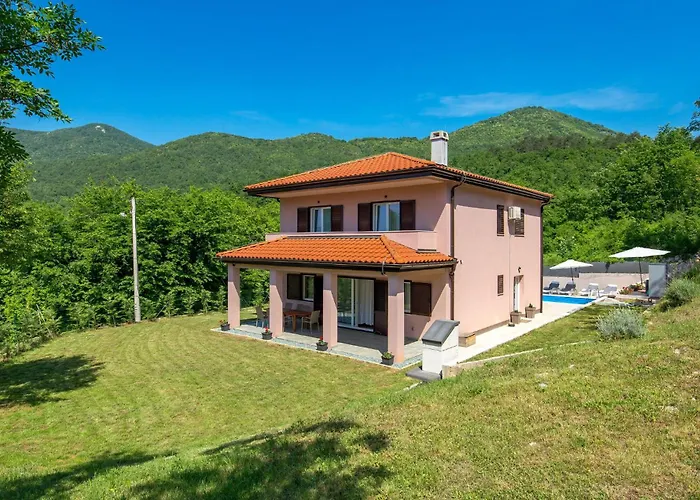 4 Bedroom Beautiful In * Veprinac