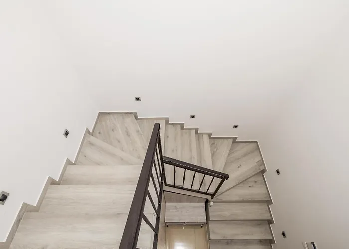 Σπίτι διακοπών 4 Bedroom Beautiful In *