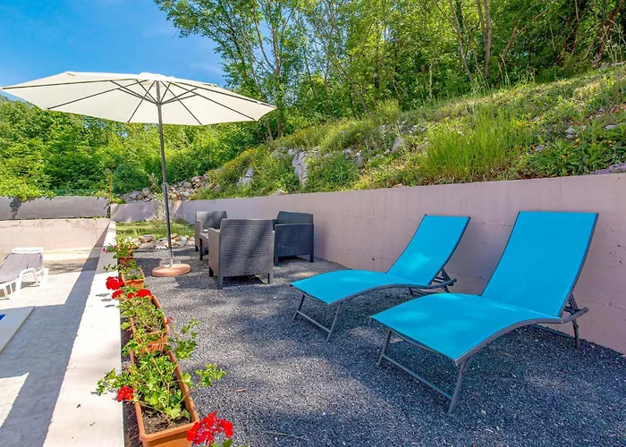Сasa de vacaciones 4 Bedroom Beautiful In *