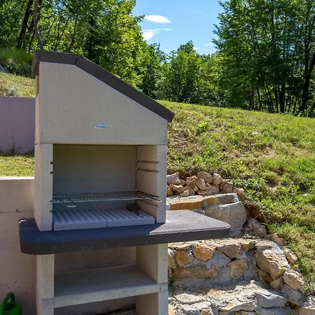 Semesterbostad 4 Bedroom Beautiful In Veprinac